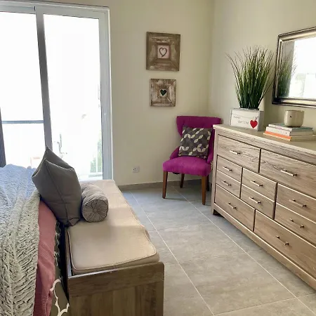 Ta Phyllis - & With Sunset & Sea Views *