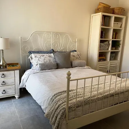 Apartament Ta Phyllis - & With Sunset & Sea Views Għajnsielem