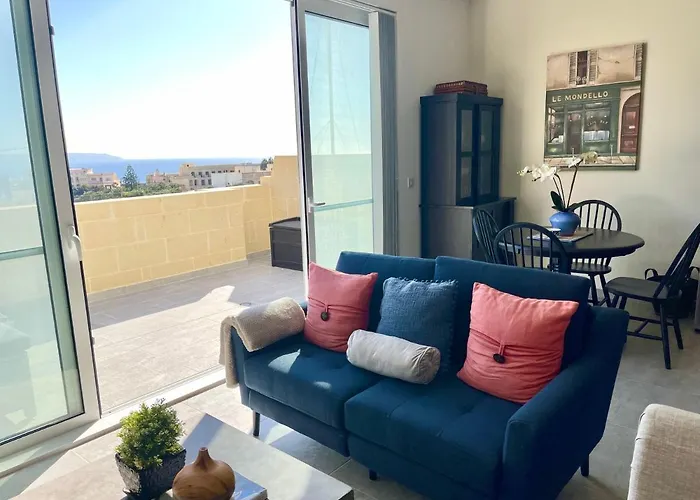 Ta Phyllis - & With Sunset & Sea Views Għajnsielem