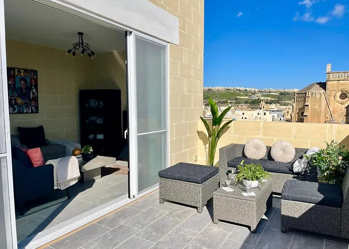 Ta Phyllis - & With Sunset & Sea Views Daire