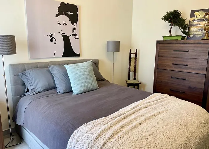 Ta Phyllis - & With Sunset & Sea Views Daire