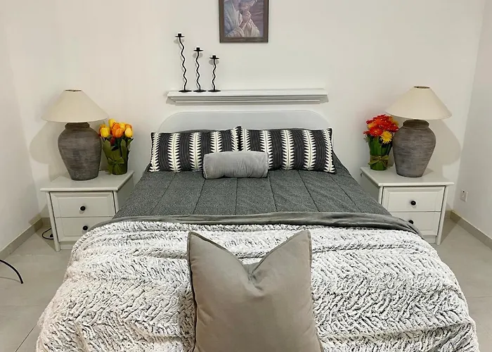 Ta Phyllis - & With Sunset & Sea Views Daire